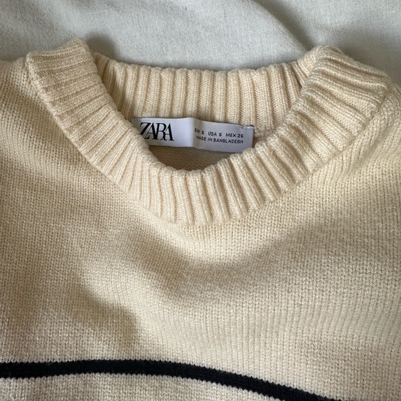 Zara sweater - Picture 2 of 2